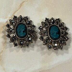 Vintage Cameo Earrings with Black and Gold Accents